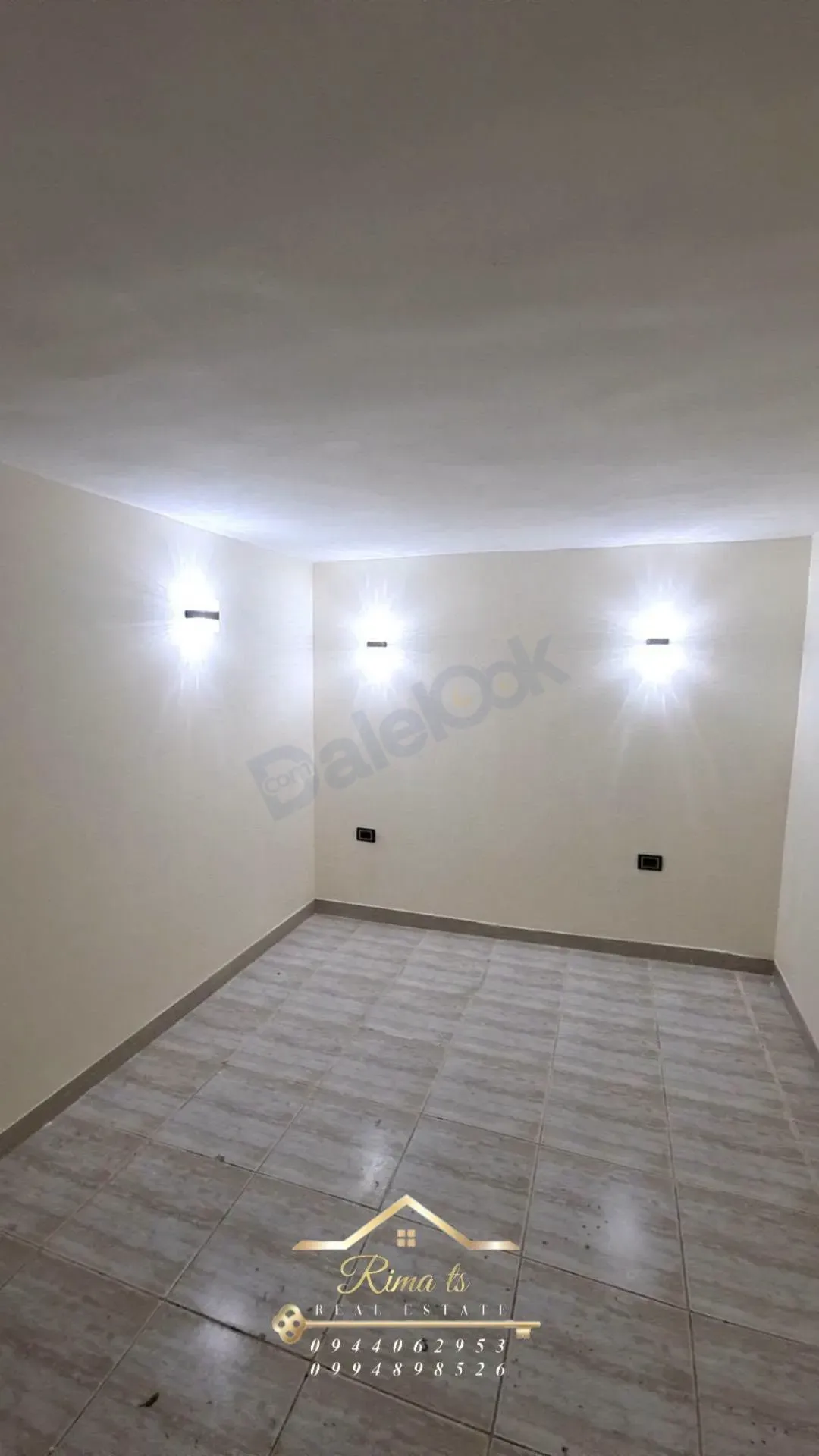 uploads/advertisements/images/للبيع_شقة_مع_سويت_و_محل_في_ضاحية_قدسيا__6_-1785282232207.webp