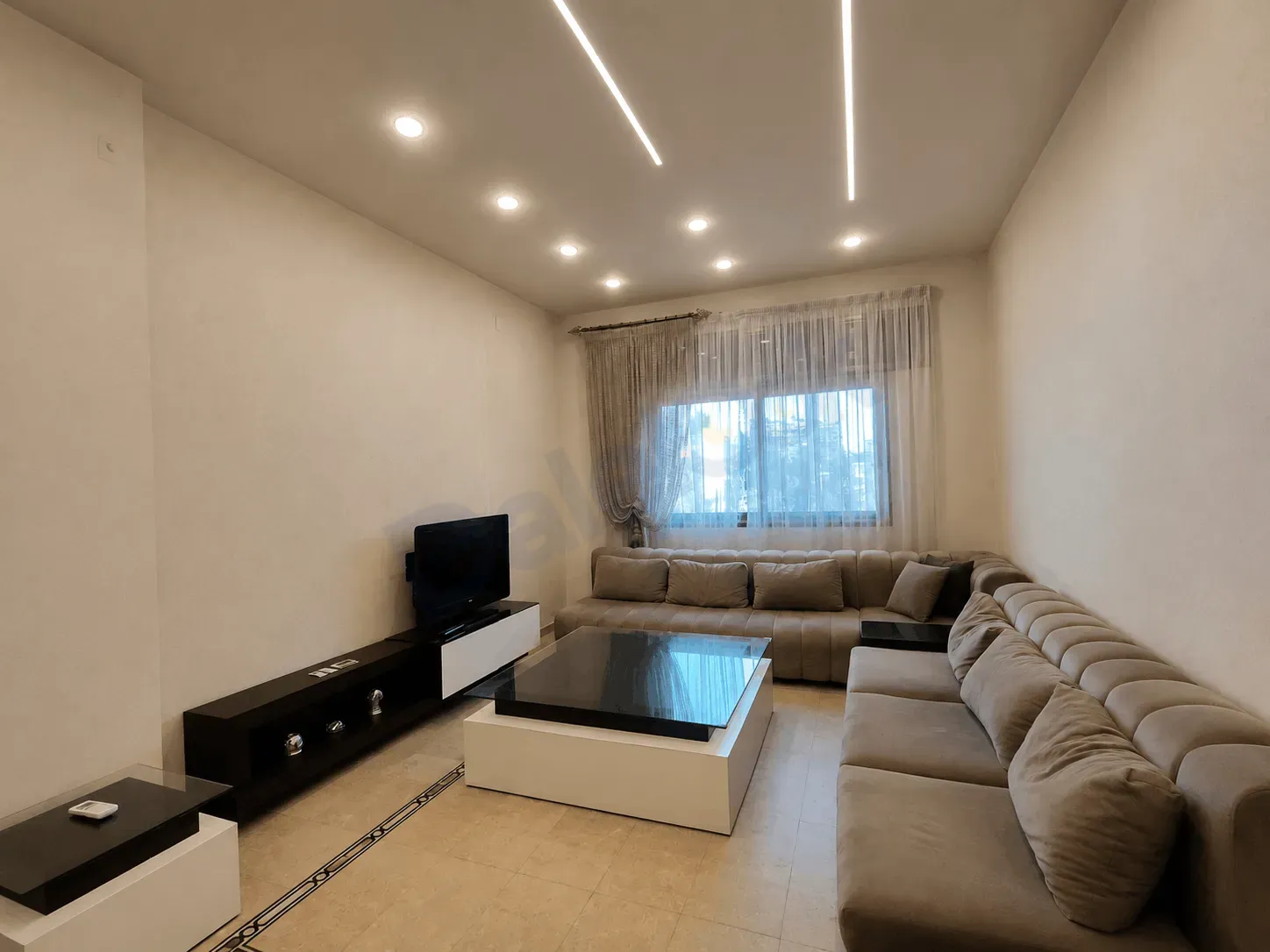 uploads/advertisements/images/للبيع_شقة_مفروشة_بمنطقة_شرقي_التجارة__1_-1784377261193.webp