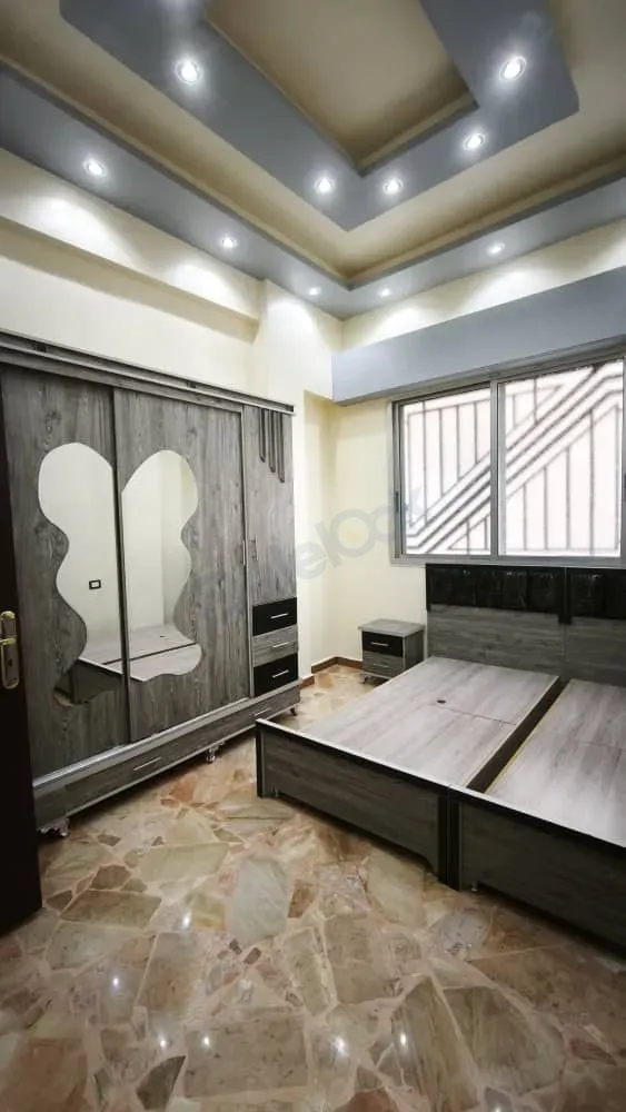 uploads/advertisements/images/للبيع_شقة_مفروشة_في_حرستا_حي_بيدر__5_-1792415754915.webp