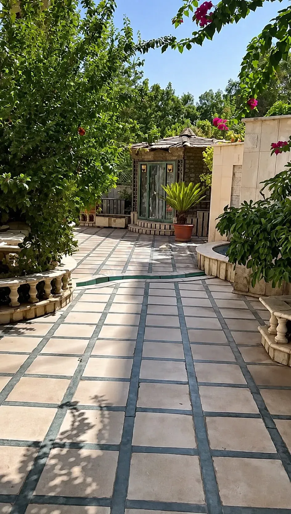 uploads/advertisements/images/للبيع_شقة_ملكية_في_القصور_جادة_الخطيب__10_-1786835022988.webp