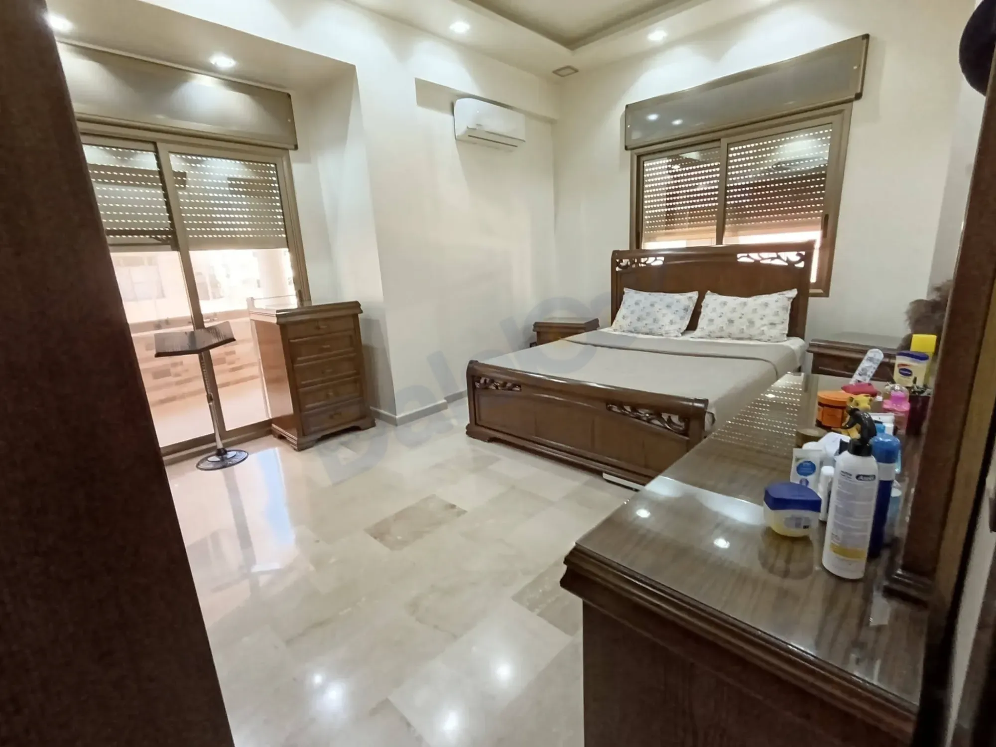 uploads/advertisements/images/للبيع_شقة_مميزة_بسعر_مناسب_في_زملكا__5_-1790763789492.webp
