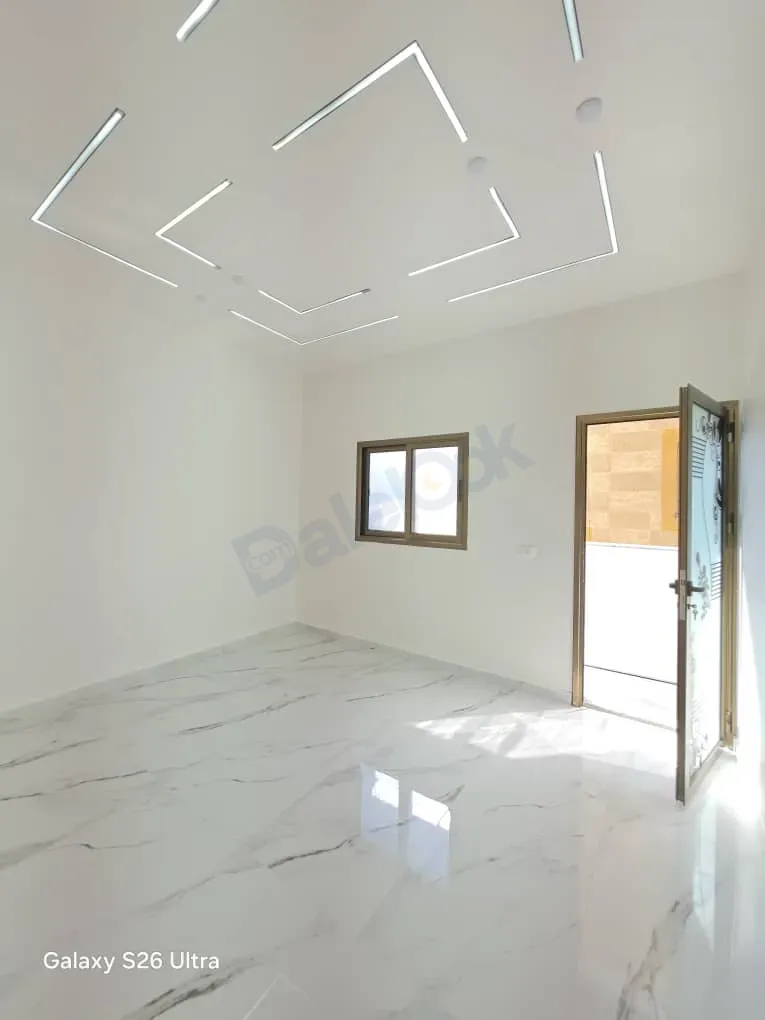 uploads/advertisements/images/للبيع_شقة_مميزة_في_ببيلا_السوق_الشرائي__12_-1792002472047.webp