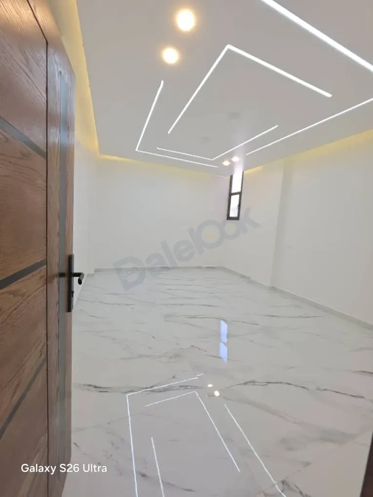 uploads/advertisements/images/للبيع_شقة_مميزة_في_ببيلا_السوق_الشرائي__9_-1792002472047.webp