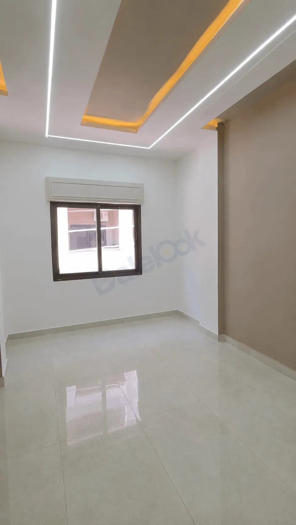 uploads/advertisements/images/للبيع_شقة_مميزة_في_جديدة_عرطوز_شارع_البلدية__2_-1784226308403.webp