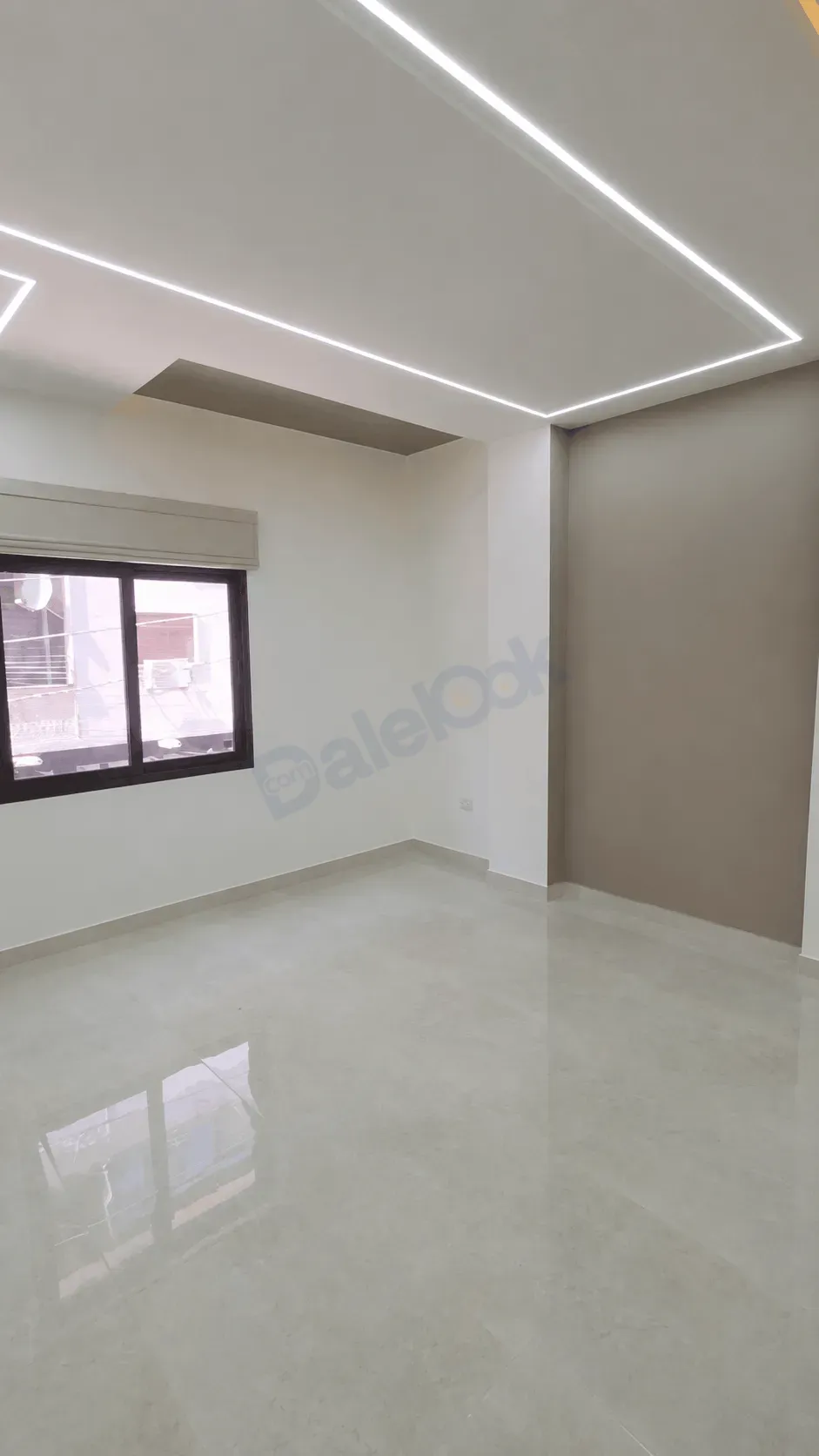 uploads/advertisements/images/للبيع_شقة_مميزة_في_جديدة_عرطوز_شارع_البلدية__3_-1784226308404.webp