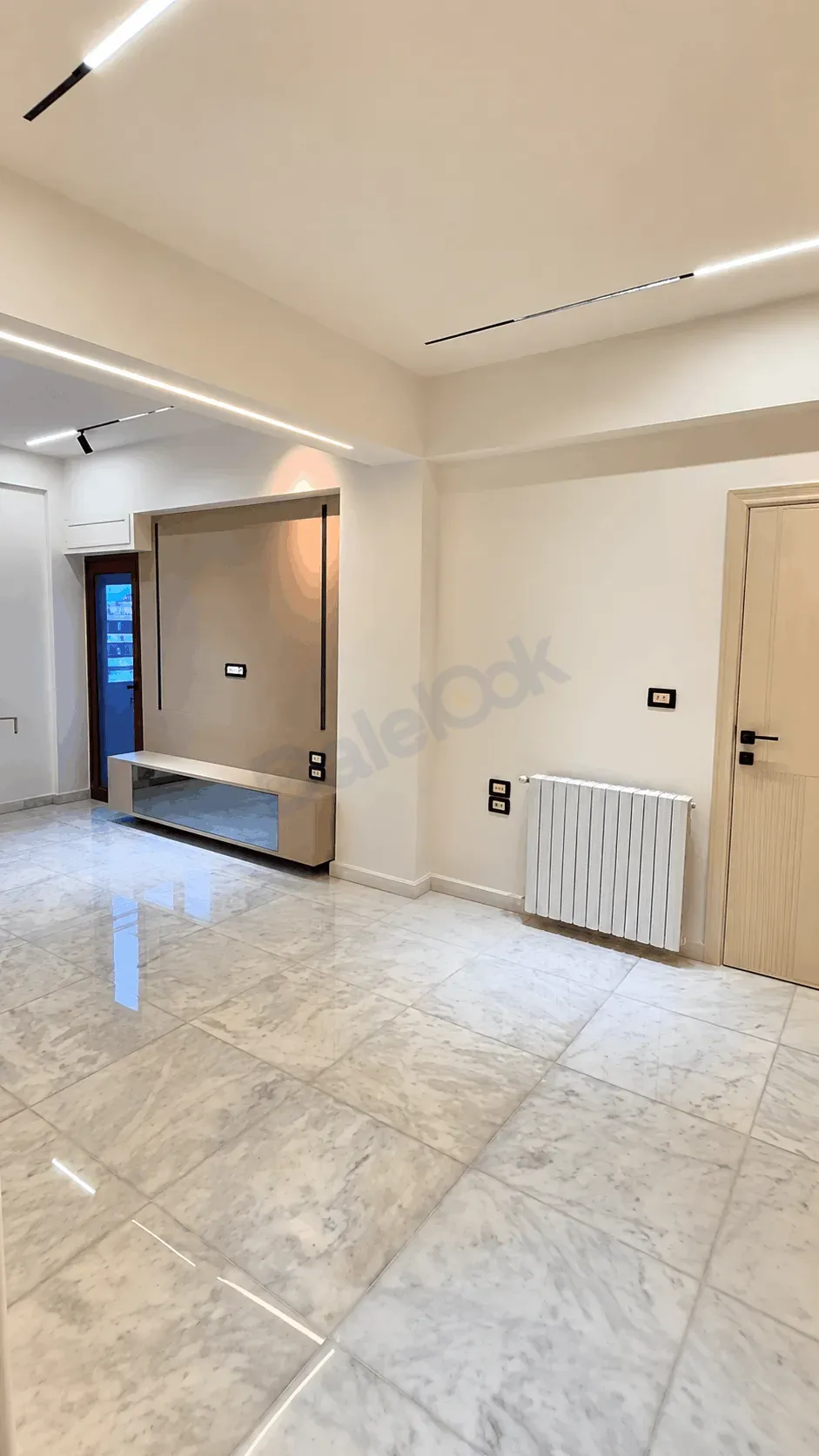 uploads/advertisements/images/للبيع_شقة_مميزة_في_ضاحية_قدسيا_ضمن_بناء_حجر_فاخر__10_-1784663366611.webp