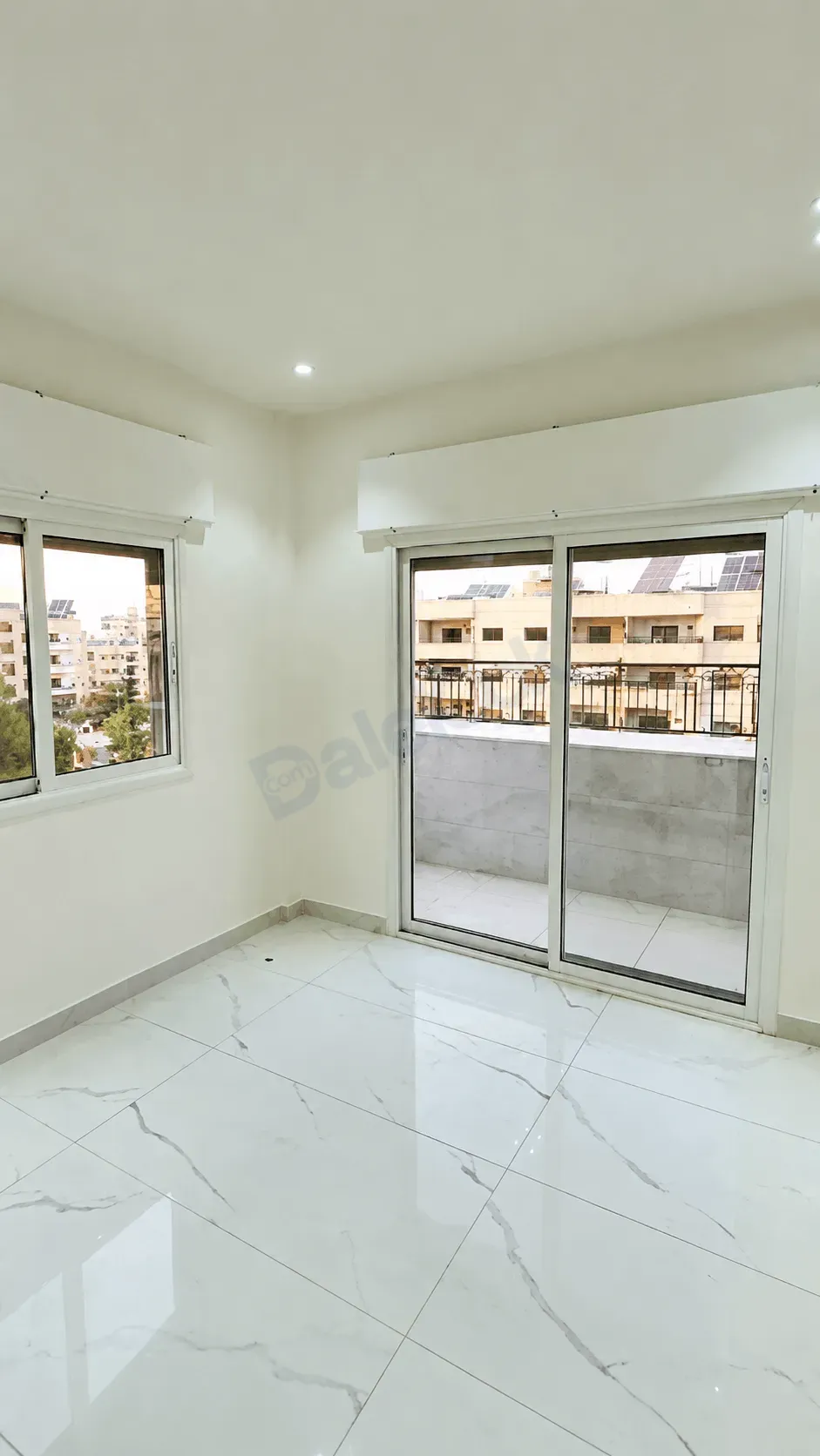 uploads/advertisements/images/للبيع_شقة_مميزة_في_ضاحية_قدسيا_في_الجزيرة_C3__1_-1784853737122.webp