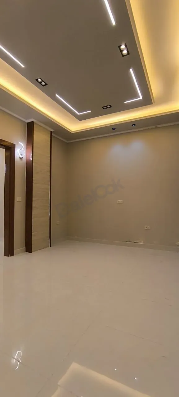 uploads/advertisements/images/للبيع_شقة_مميزة_في_معضمية_الشام_من_المالك__5_-1786202947817.webp
