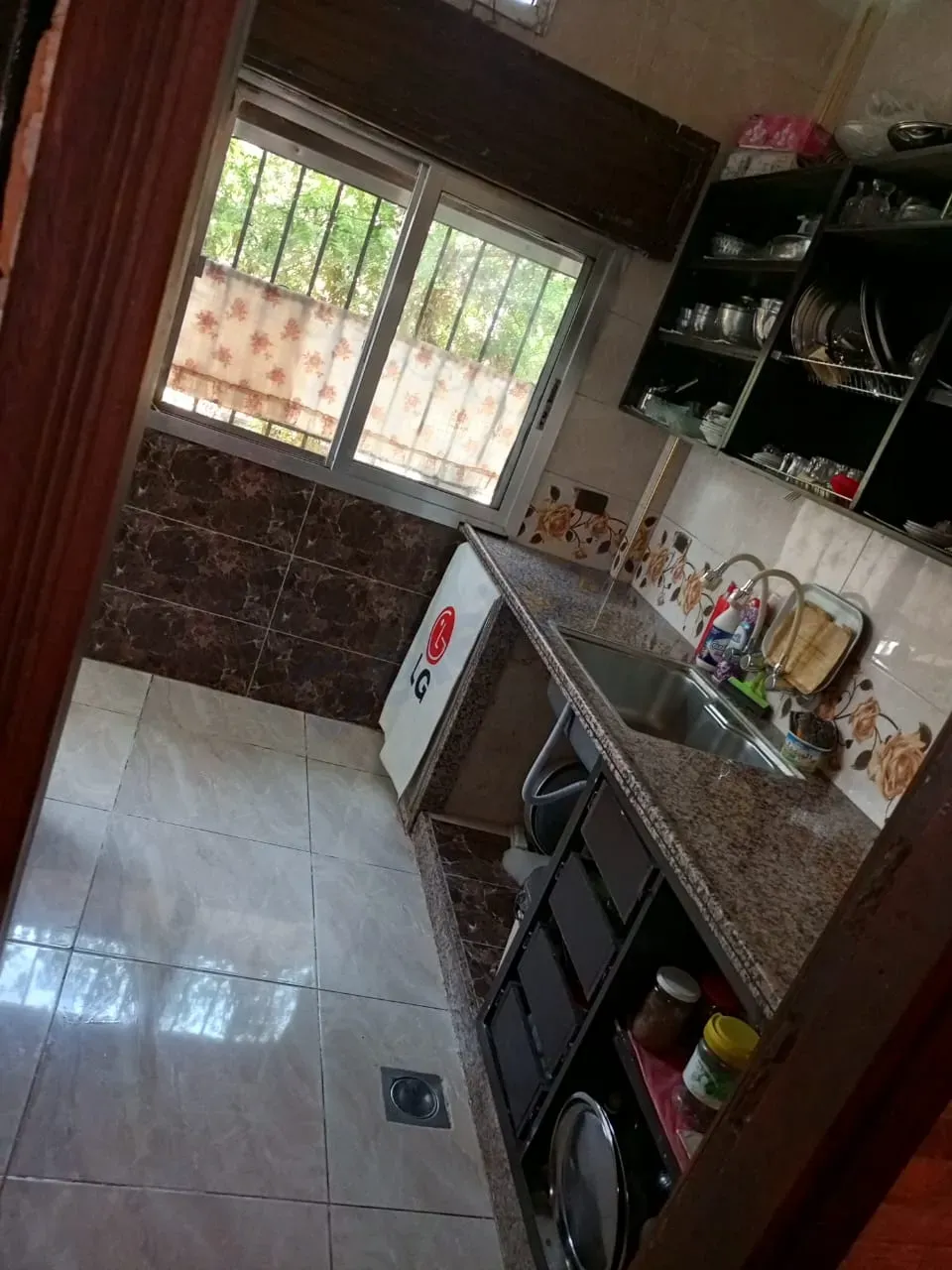 uploads/advertisements/images/للبيع_شقة_من_المالك_في_ريف_دمشق_عدرا_العمالية_الجزيرة_11__5_-1786973795943.webp