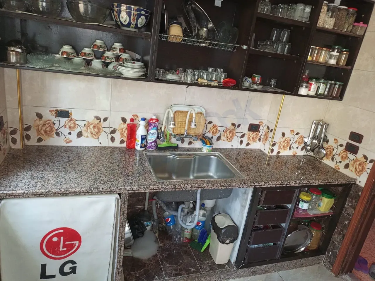 uploads/advertisements/images/للبيع_شقة_من_المالك_في_ريف_دمشق_عدرا_العمالية_الجزيرة_11__7_-1786973795943.webp