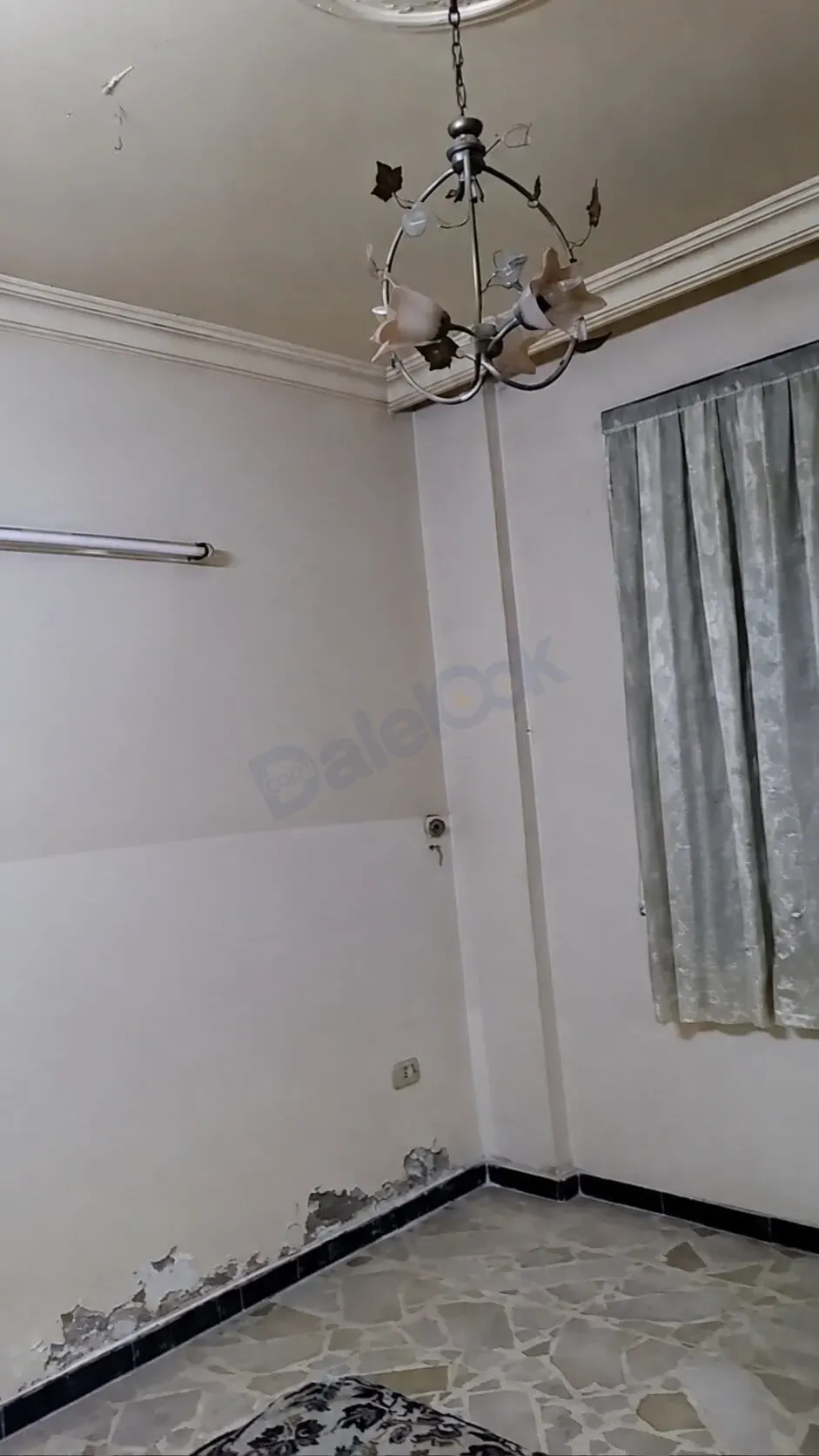 uploads/advertisements/images/للبيع_شقة_من_المالك_في_عين_ترما__6_-1786289357147.webp