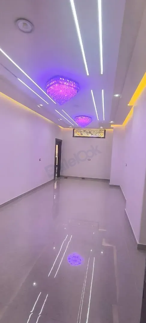 uploads/advertisements/images/للبيع_شقة_من_المالك_في_معضمية_الشام__4_-1786974849679.webp