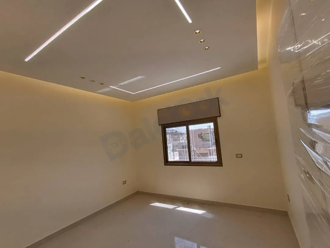 uploads/advertisements/images/للبيع_شقة_من_المالك_في_معضمية_الشام__4_-1787864505775.webp