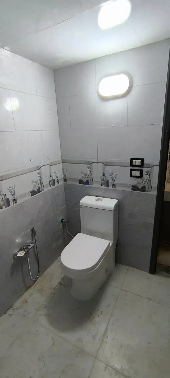 uploads/advertisements/images/للبيع_شقة_من_المالك_في_معضمية_الشام__7_-1787318092569.webp