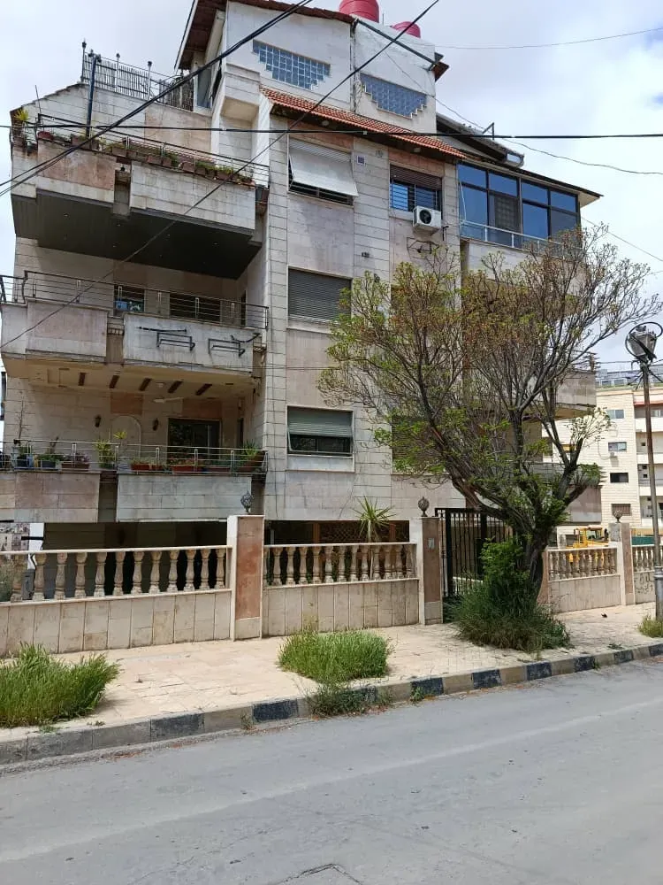 uploads/advertisements/images/للبيع_شقة_من_المالك_مباشر_في_ضاحية_قدسيا__1_-1784987183149.webp