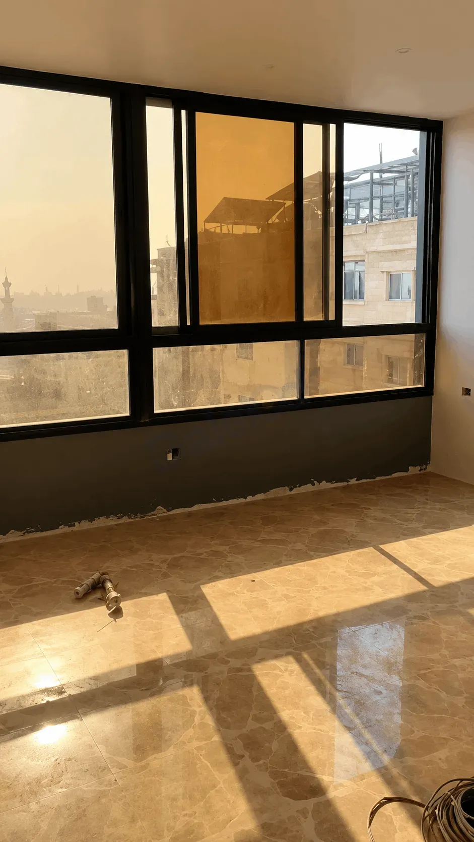 uploads/advertisements/images/للبيع_شقة_واسعة_في_المزة_86_بعد_فلافل_على_كيفك__4_-1783544163818.webp