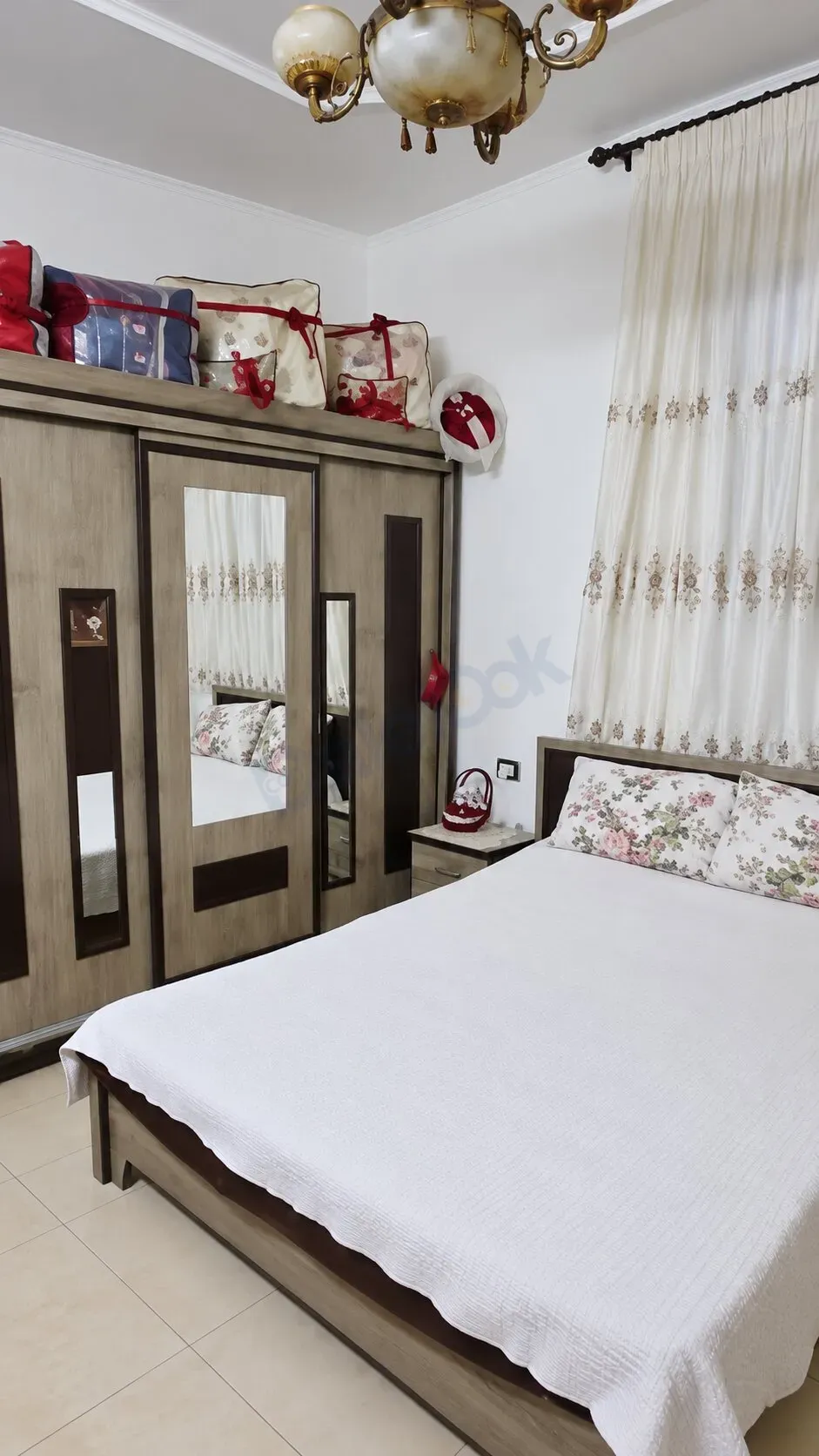 uploads/advertisements/images/للبيع_شقة_واسعة_في_بيت_سحم__8_-1791986470507.webp