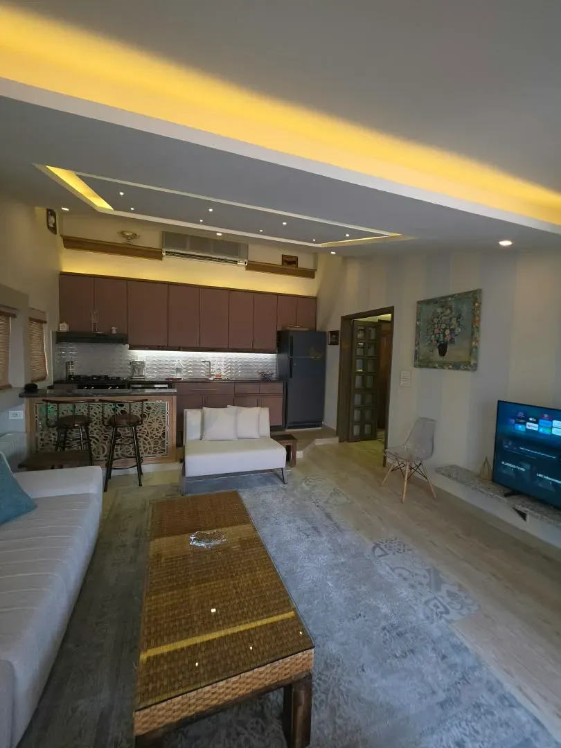 uploads/advertisements/images/للبيع_شقتين_في_دمشق_بمنطقة_المالكي__5_-1789941708644.webp
