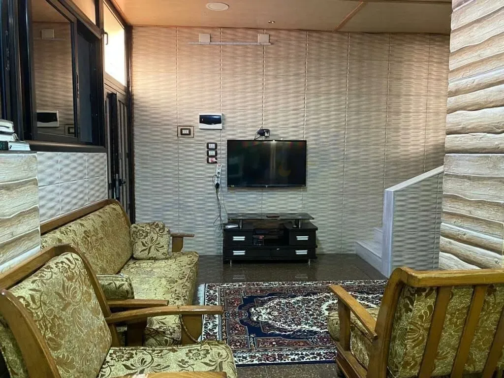 uploads/advertisements/images/للبيع_شقتين_ملحق_دوبلكس_في_دمشق_الحلبوني__9_-1790108039975.webp