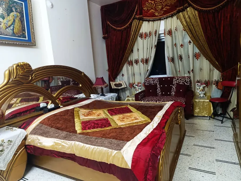 uploads/advertisements/images/للبيع_شقتين_و_سطح_ملكية_واحدة_في_ببيلا__10_-1785077939157.webp