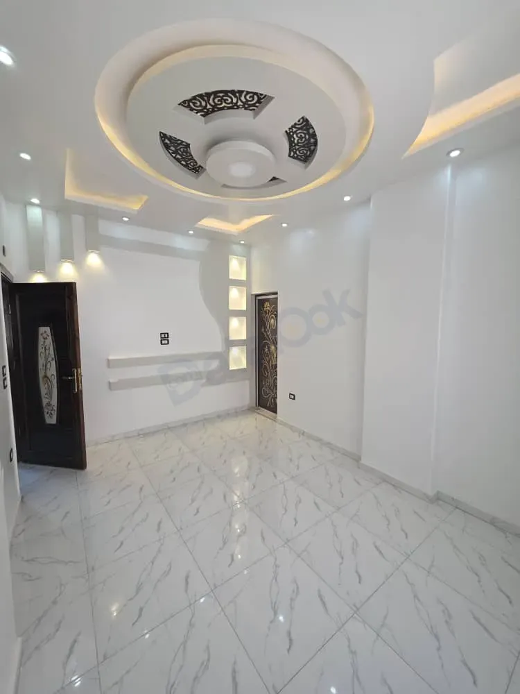 uploads/advertisements/images/للبيع_شقق_بيت_سحم__قرب_البلديه__8_-1788984448093.webp