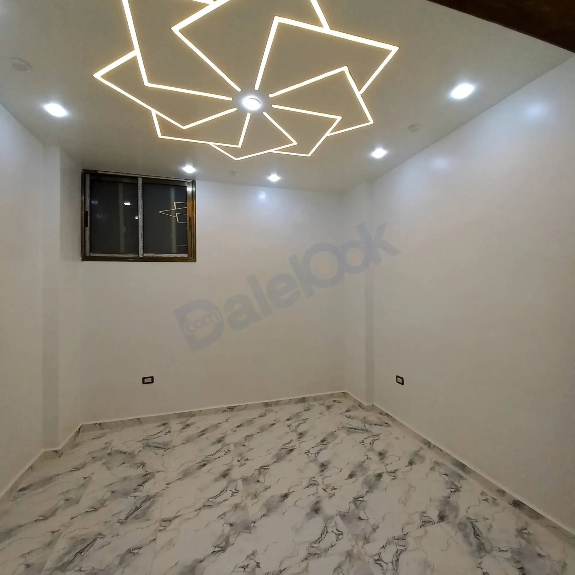 uploads/advertisements/images/للبيع_شقق_بيت_سحم__قرب_مفرق_سوق_الشرائي_عشارع_العام__7_-1788989024233.webp