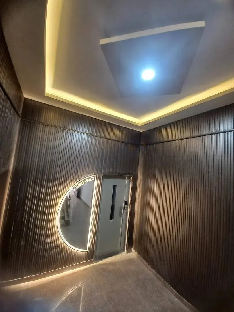 uploads/advertisements/images/للبيع_شقق_سكنية_قيد_التشطيب_في_تنظيم_البويقية__13_-1783364606592.webp