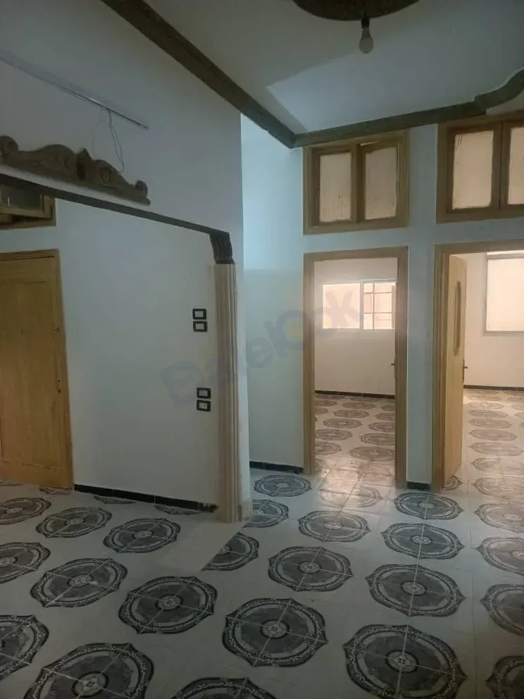للبيع شقه بيت سحم قريبه معهد لأوائل