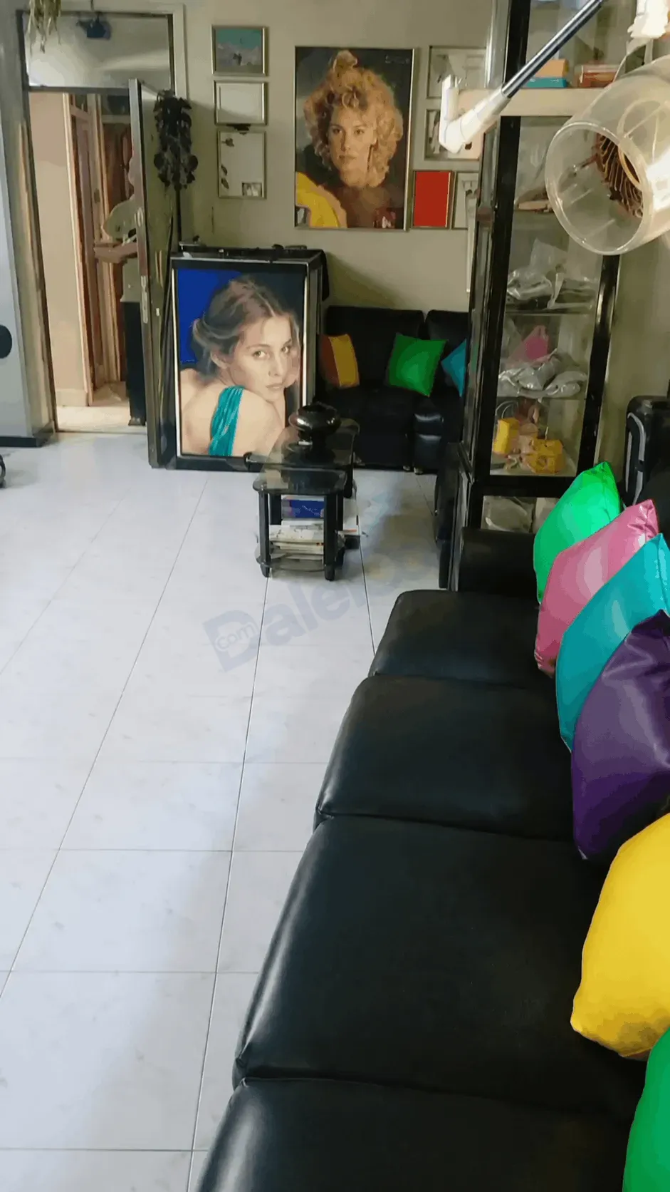 للبيع صالون حلاقة في المهاجرين