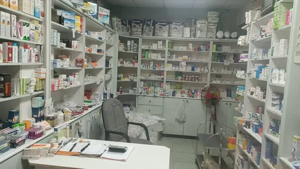 uploads/advertisements/images/للبيع_صيدلية_اسم_معروف_في_المهاجرين_-1783264518309.webp