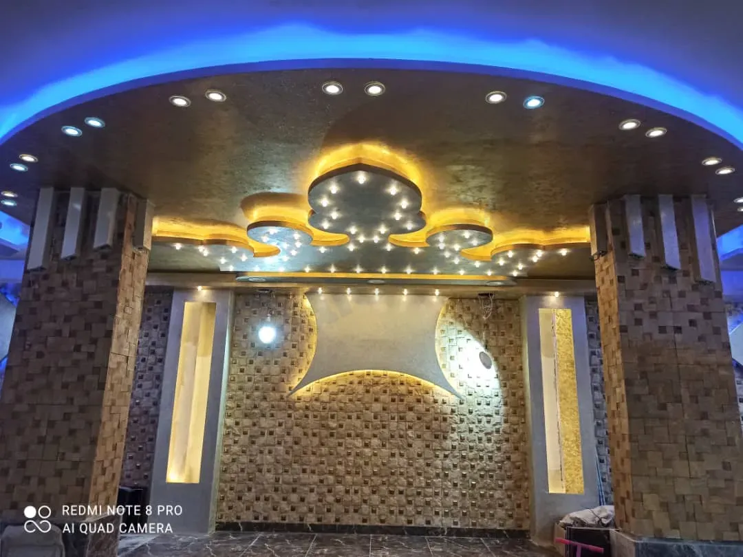 للبيع عقار تجاري فاخر في دوما خورشيد