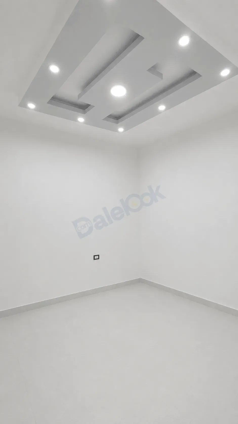uploads/advertisements/images/للبيع_في_جرمانا_بموقع_مميز_الروضة_الكورنيش__4_-1783884726315.webp
