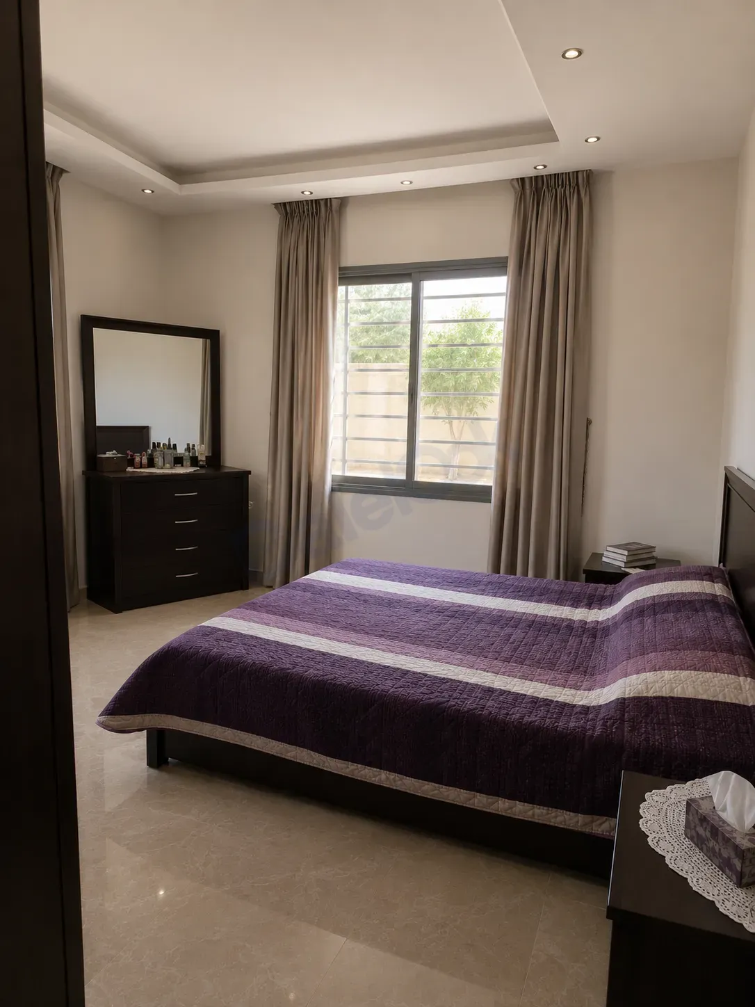 uploads/advertisements/images/للبيع_فيلا_راقية_في_كروم_مضايا__4_-1780601621229.webp