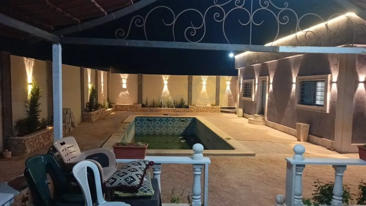 uploads/advertisements/images/للبيع_فيلا_في_خان_الشيح_بسعر_مميز__2_-1784075727958.webp