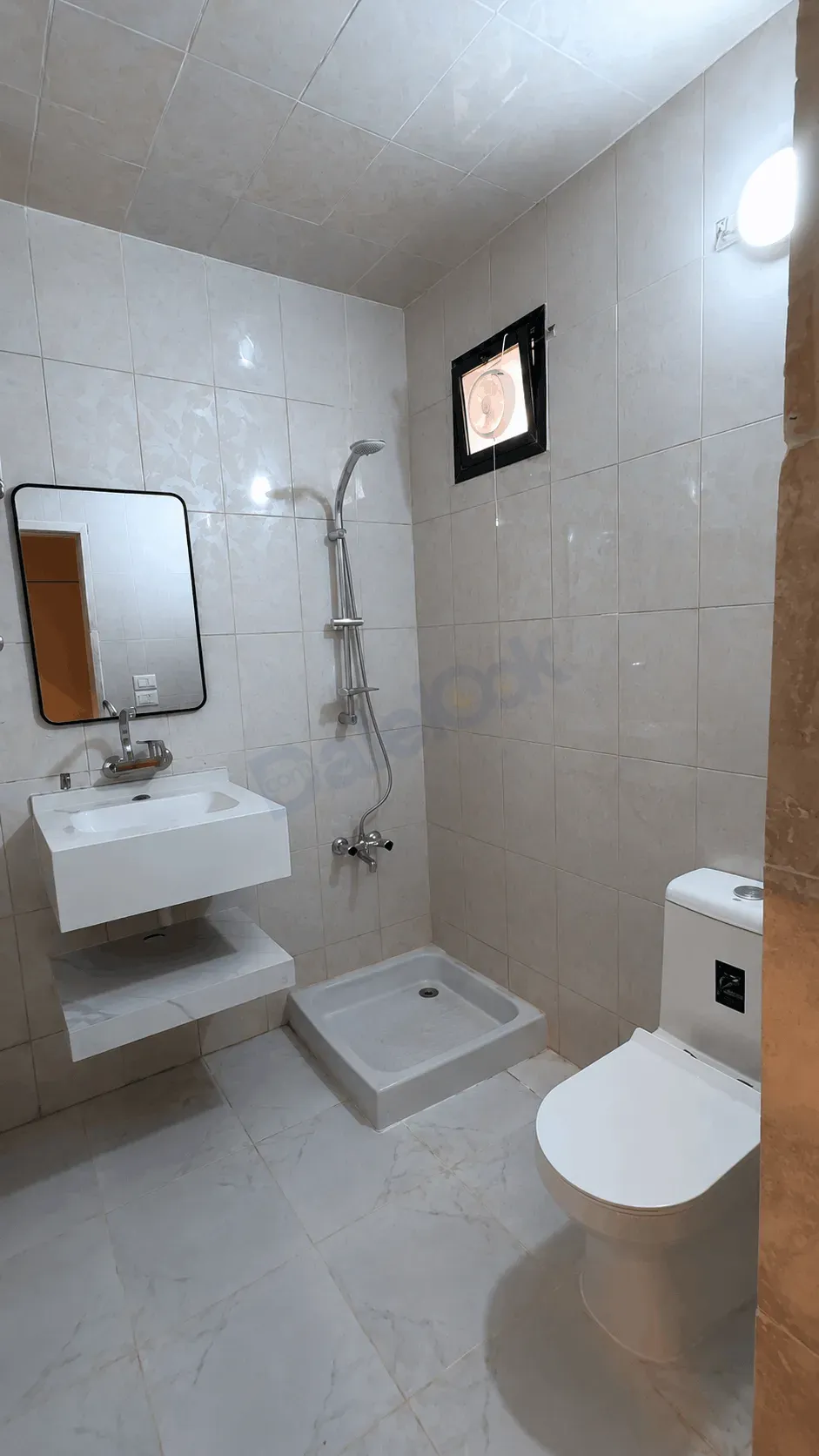 uploads/advertisements/images/للبيع_فيلا_مع_الفرش_في_يعفور__6_-1785022581058.webp