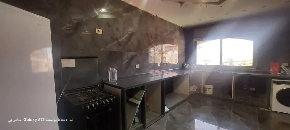 uploads/advertisements/images/للبيع_فيلا_ملكية_في_دمشق_كروم_مضايا__5_-1789603262439.webp