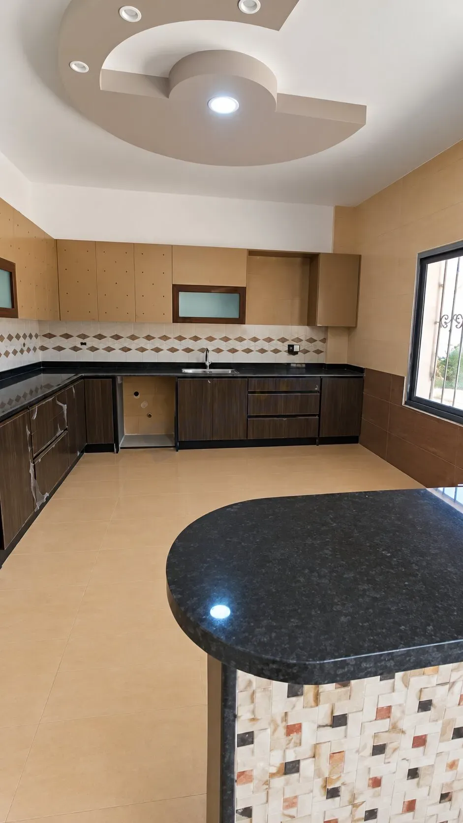 uploads/advertisements/images/للبيع_فيلا_مميزة_في_دروشا_شارع_القصور__13_-1789336723929.webp