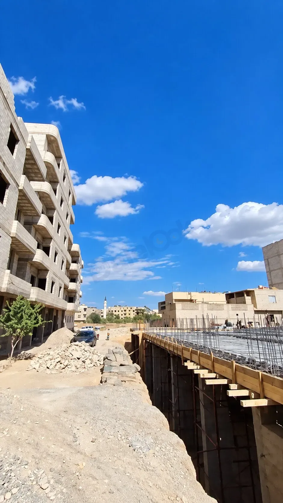 uploads/advertisements/images/للبيع_مجموعة_شقق_على_العضم_في_كفر_بطنا_قريب_ساحه_كركون__3_-1791576896601.webp