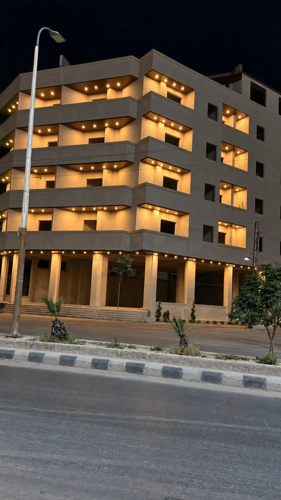 uploads/advertisements/images/للبيع_مجموعة_شقق_في_جديدة_عرطوز_الاوتوستراد_الرئيسي__1_-1792776881649.webp
