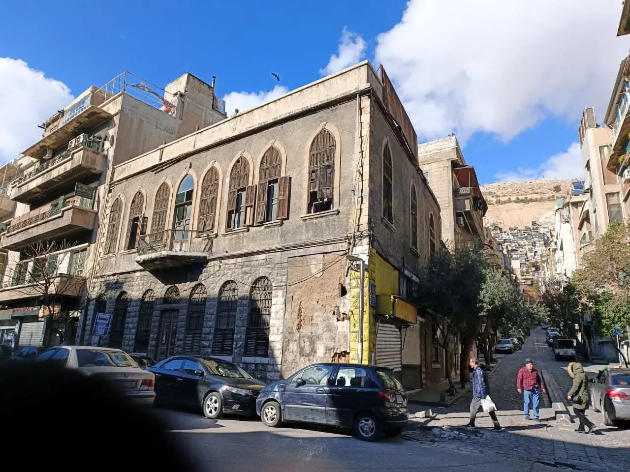 للبيع محضر  في المهاجرين سكة