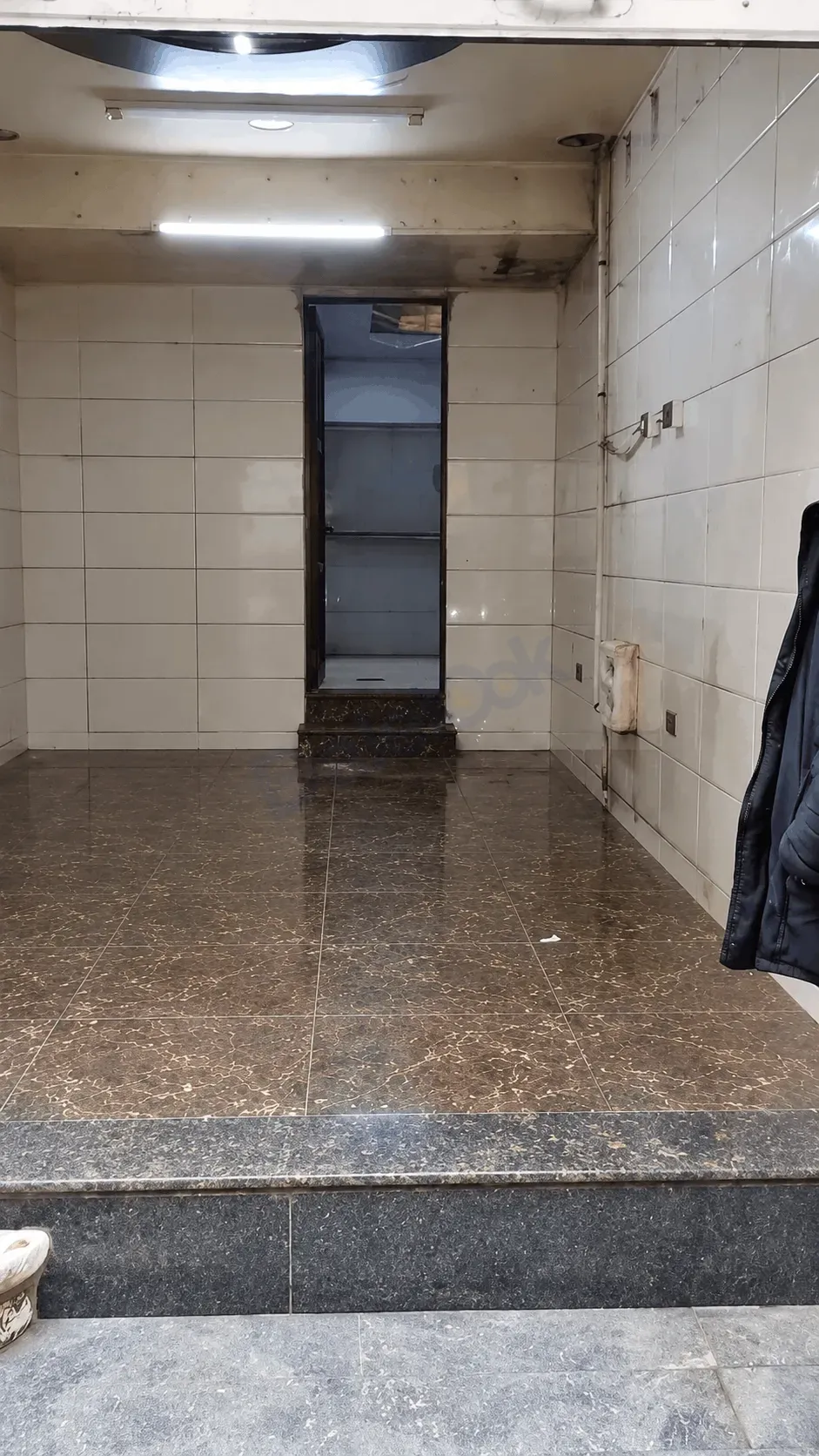 uploads/advertisements/images/للبيع_محل_تجاري_في_باب_توما__5_-1785094910408.webp
