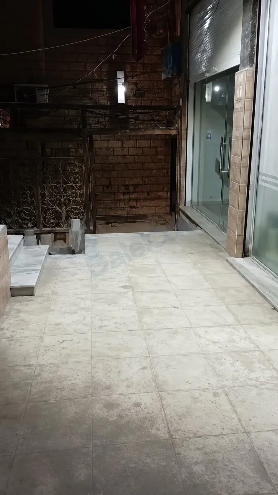 uploads/advertisements/images/للبيع_محل_تجاري_من_المالك_في_جرمانا__3_-1788351142938.webp