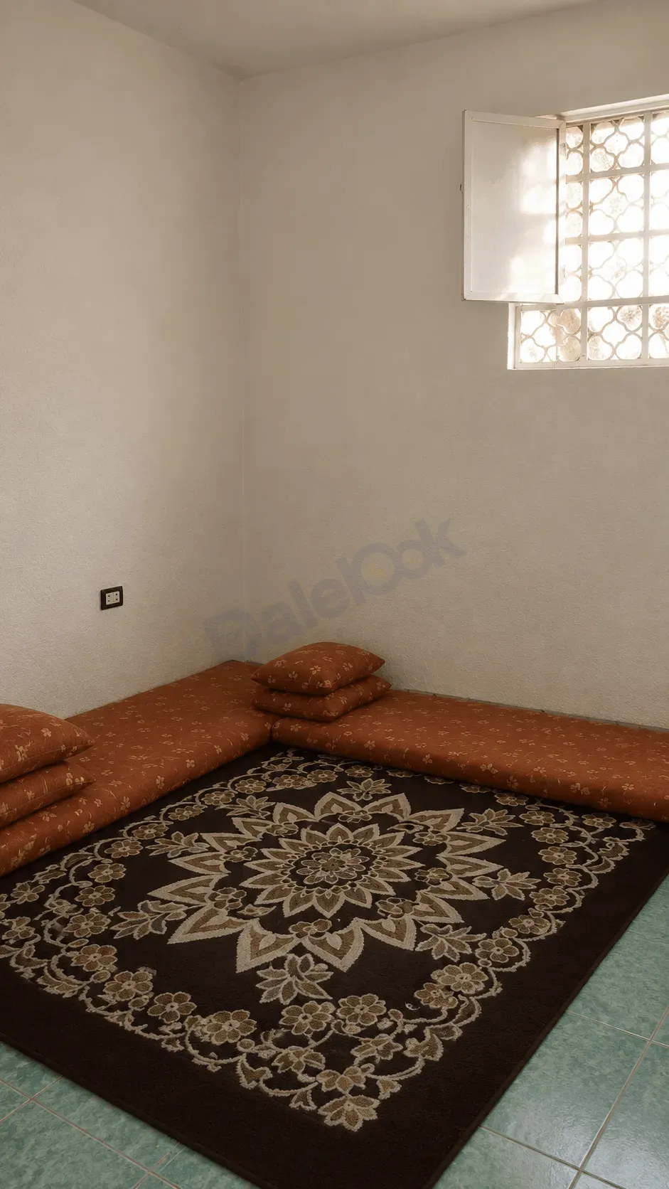 للبيع مزرعة جاهزة للسكن في بيت سوا