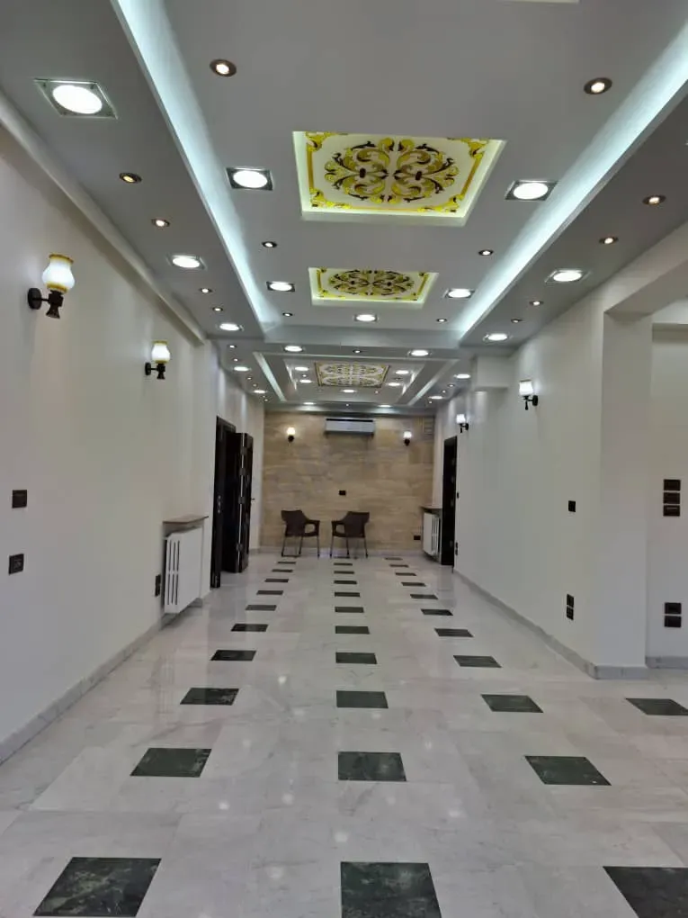 uploads/advertisements/images/للبيع_منزل_بالمزرعه_بالقرب_من_مطعم_زيتونة__3_-1791152230660.webp
