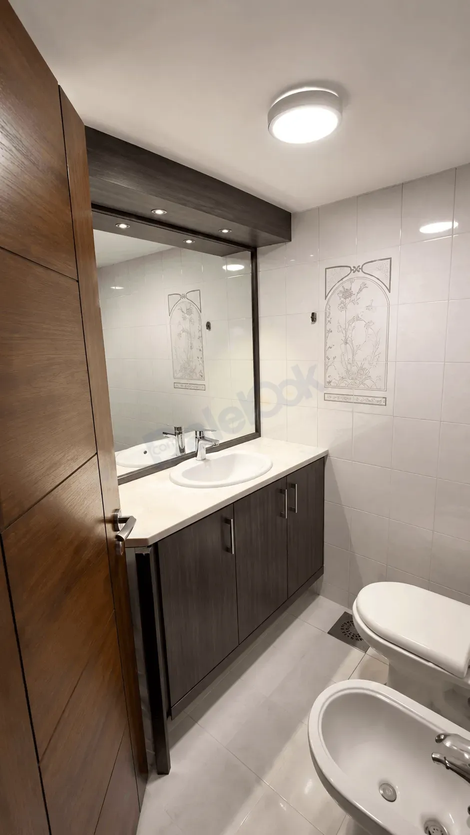 uploads/advertisements/images/للبيع_منزل_سكني_في_أبو_رمانة__15_-1784762537074.webp