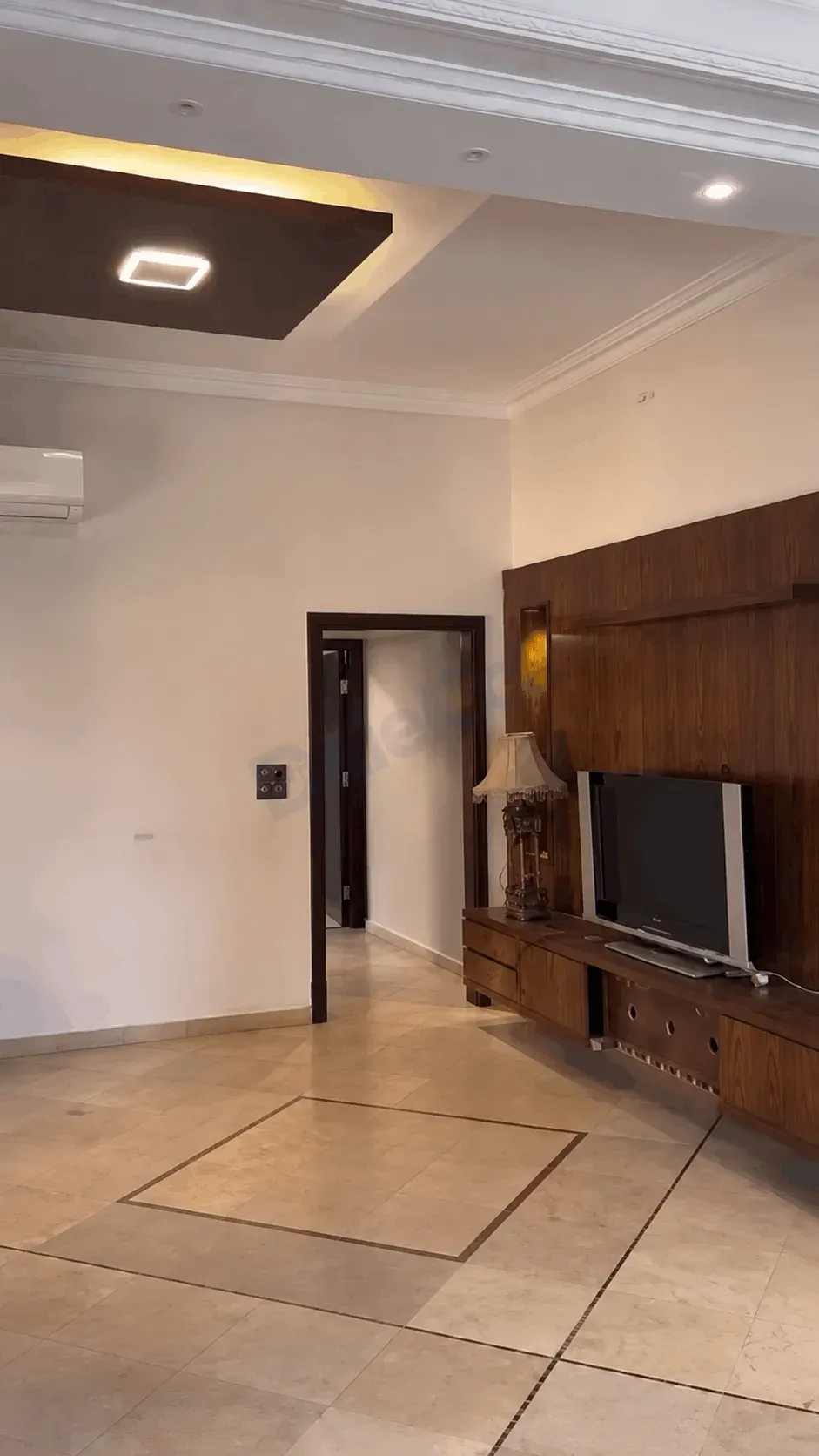uploads/advertisements/images/للبيع_منزل_سكني_في_أبو_رمانة__6_-1784762537072.webp