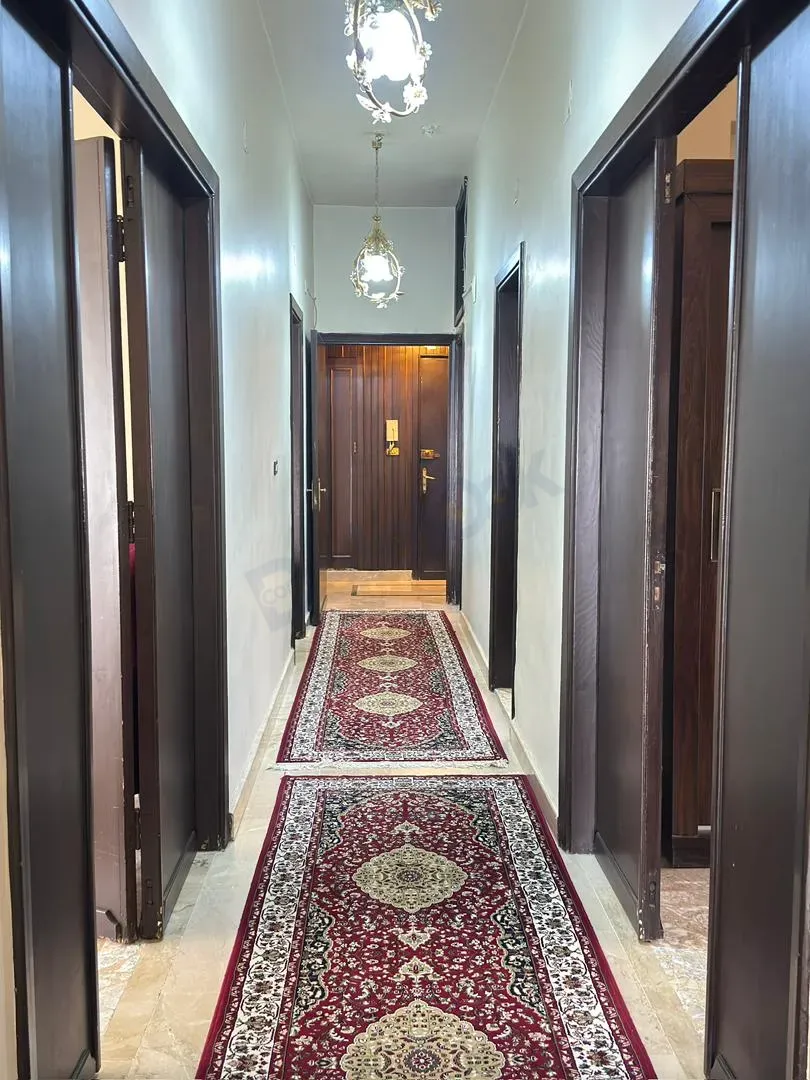 uploads/advertisements/images/للبيع_منزل_سكني_في_أوتوستراد_المزة_المروحيات__6_-1787059353671.webp