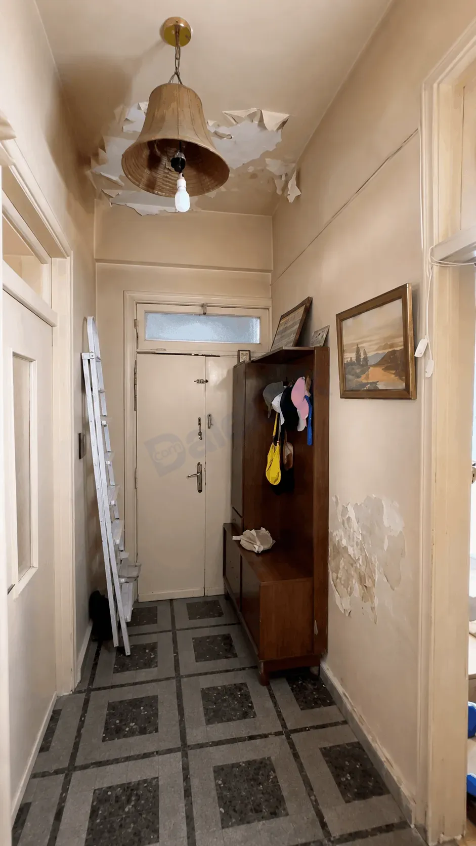 uploads/advertisements/images/للبيع_منزل_سكني_في_التجارة__10_-1784849737682.webp