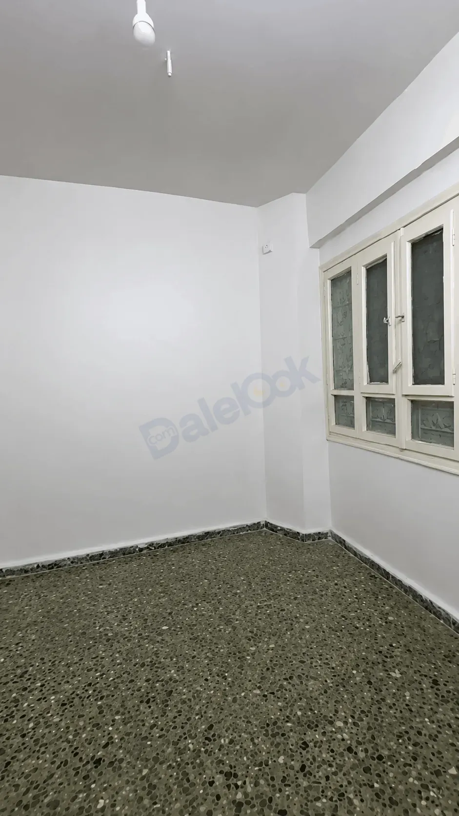 uploads/advertisements/images/للبيع_منزل_سكني_في_التجارة_امتداد_مركز_الياس_دحدل__12_-1784845499996.webp