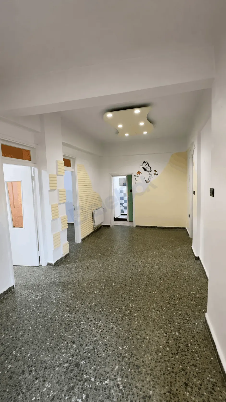 uploads/advertisements/images/للبيع_منزل_سكني_في_التجارة_امتداد_مركز_الياس_دحدل__2_-1784845499994.webp